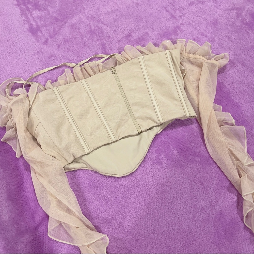Oh Polly Stylish Cream Women's Top - Picture 7 of 7